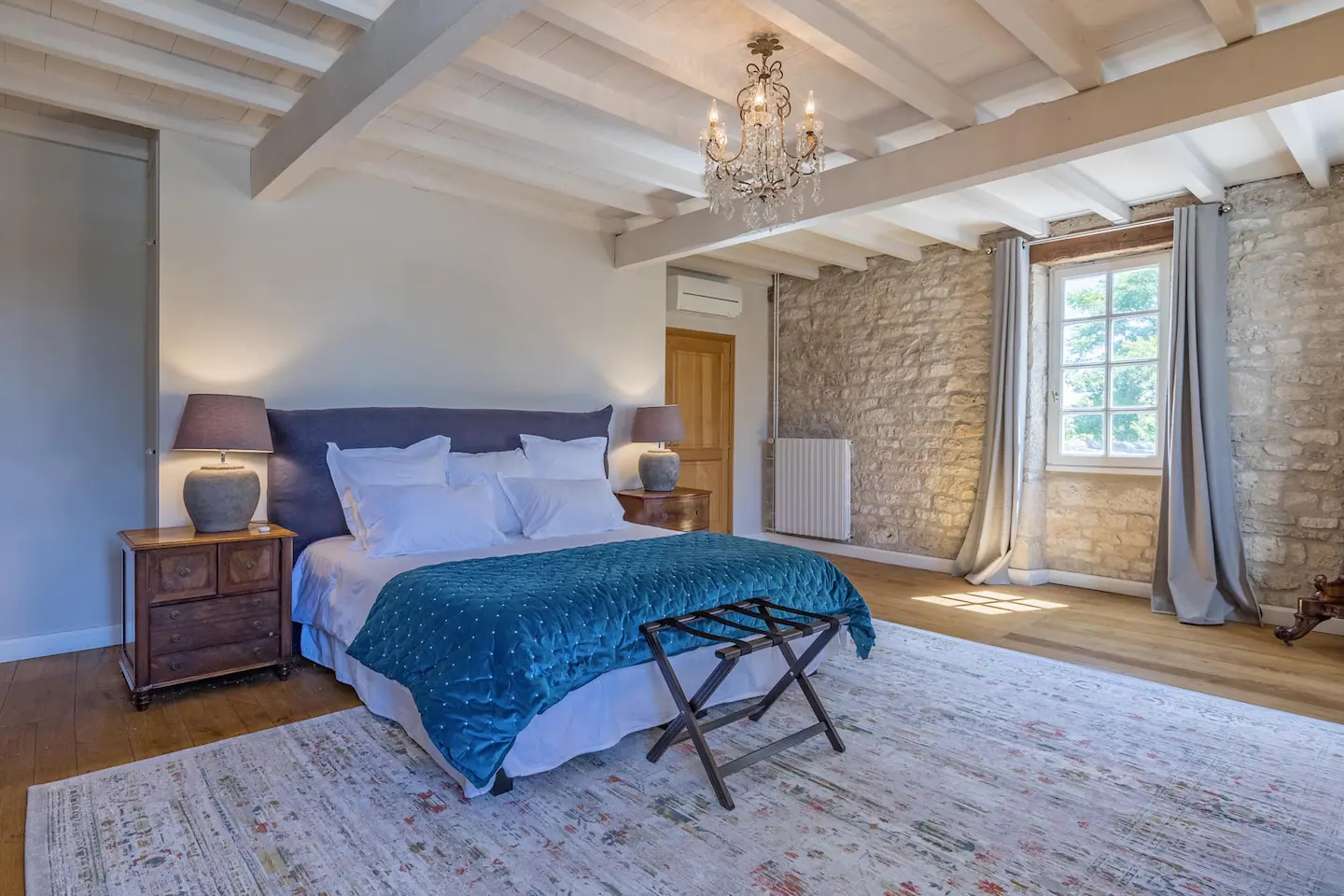 Comfy and spacious bedroom