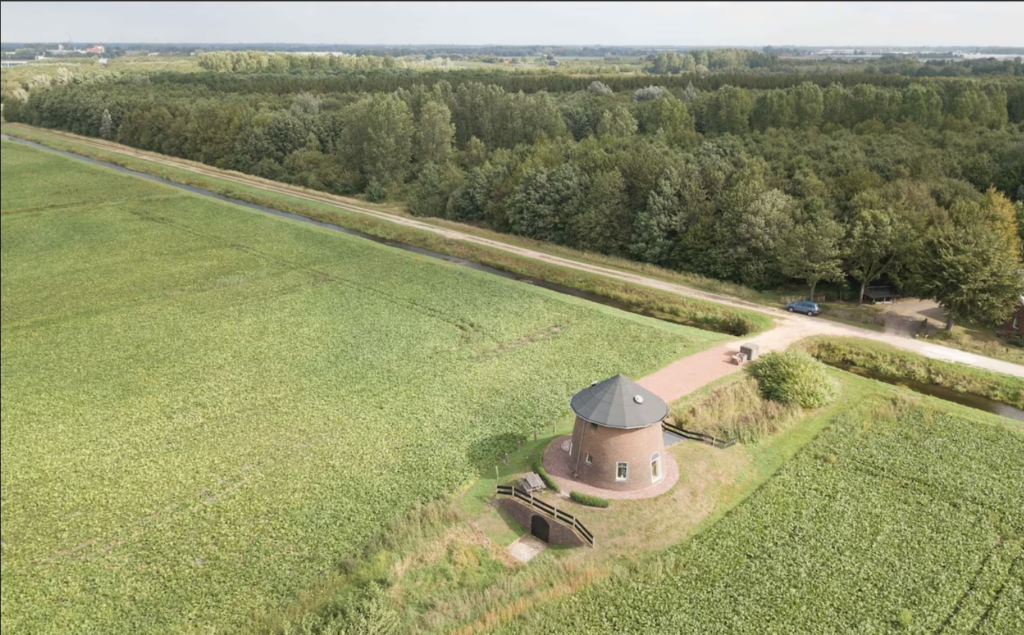 Fantastic views over the surrounding green landscape.