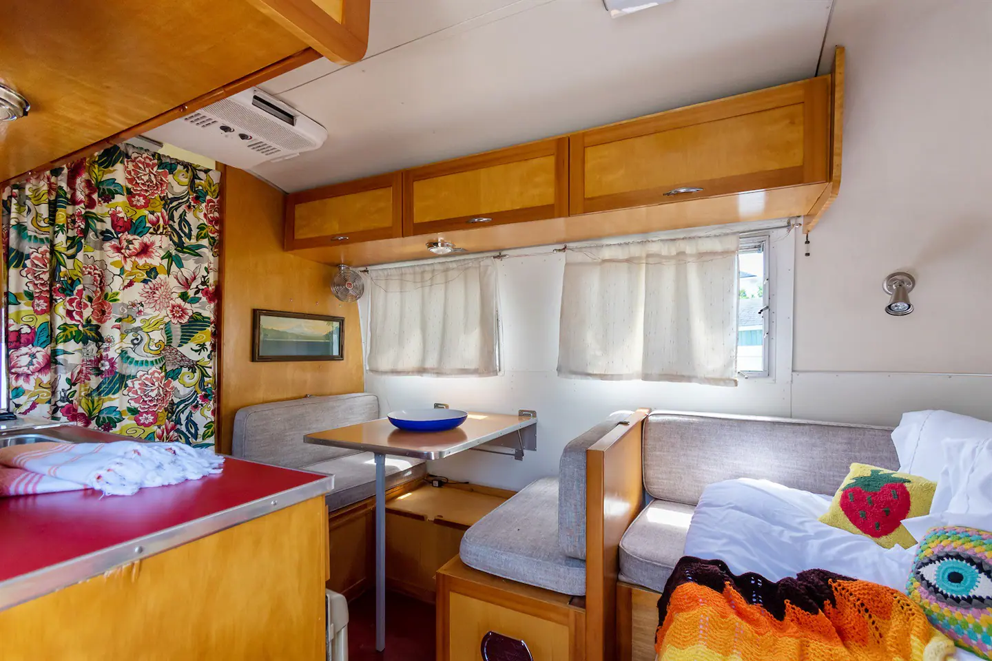 The Retro Airstream: extra hangout area
